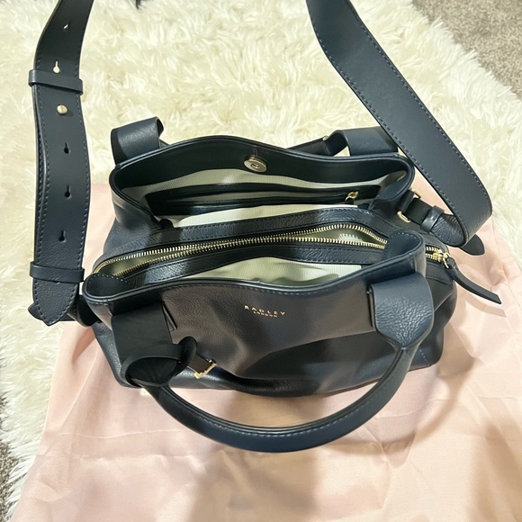 Radley London navy handbag - with shoulder strap - Picture 4 of 7